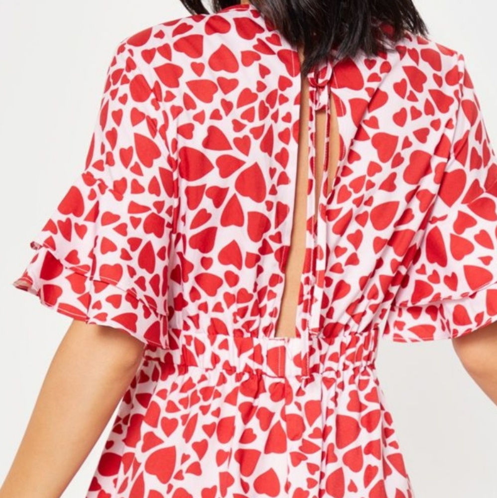 Pretty Heart Ruffle Romper - Picture 2 of 3